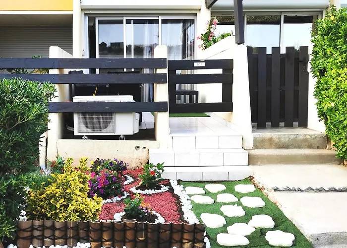 Capsexy Port Nature Garden Naturist Village * Agde